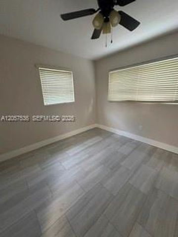 4041 SW 59th Ave, West Park, FL 33023