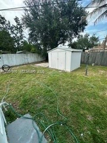 4041 SW 59th Ave, West Park, FL 33023