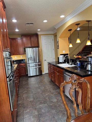 1058 Tidewater Point, Lathrop, CA 95330