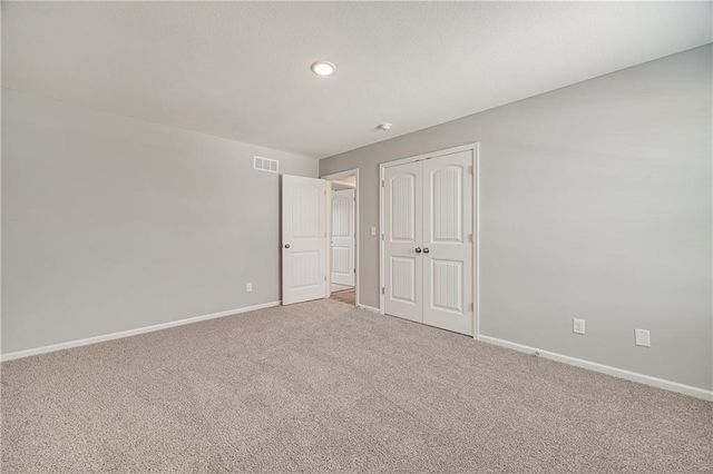 605 Foxglove Lane, Raymore, MO 64083
