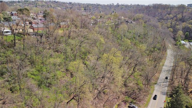 000 Bower Hill Rd, Upper St. Clair, PA 15241