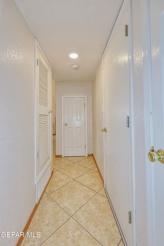 780 BABYLONIA Drive, El Paso, TX 79907