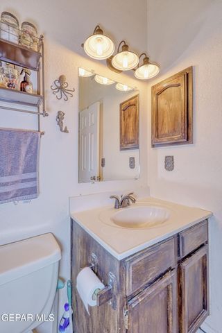 780 BABYLONIA Drive, El Paso, TX 79907