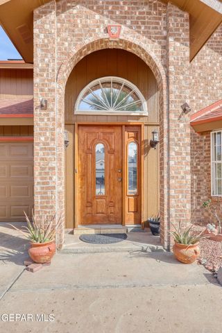 780 BABYLONIA Drive, El Paso, TX 79907