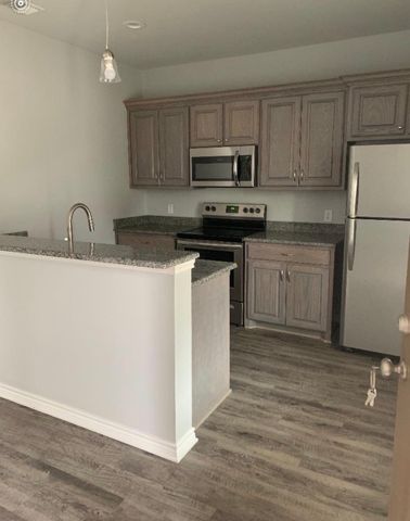133 W Britton 206, Krum, TX 76249