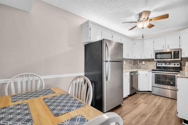 2523 PINE RIDGE WAY S C2, Palm Harbor, FL 34684