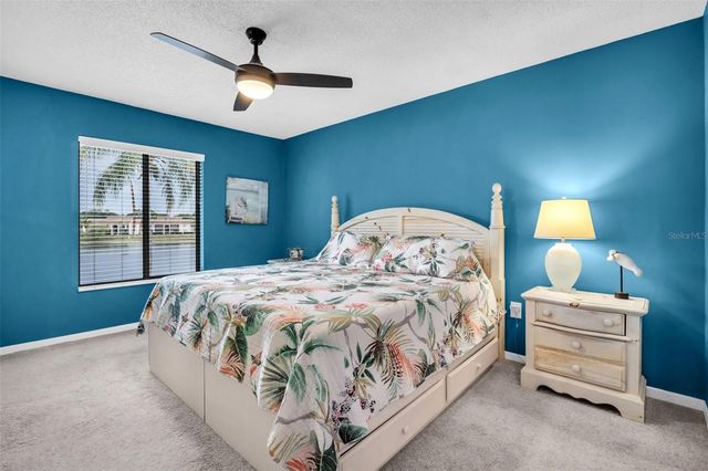 2523 PINE RIDGE WAY S C2, Palm Harbor, FL 34684