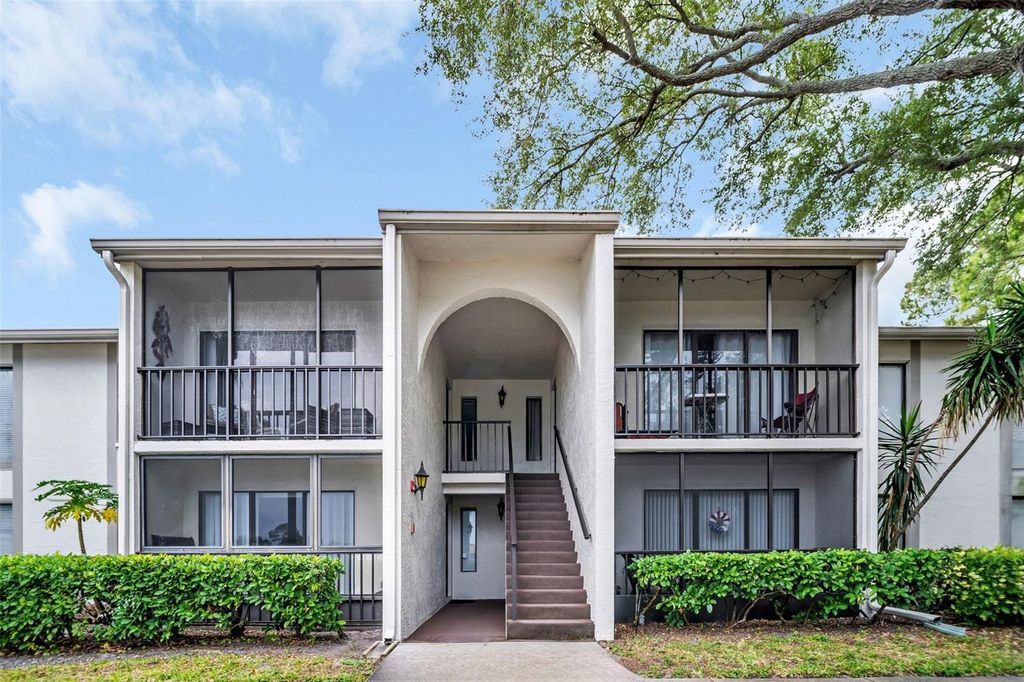2523 PINE RIDGE WAY S C2, Palm Harbor, FL 34684