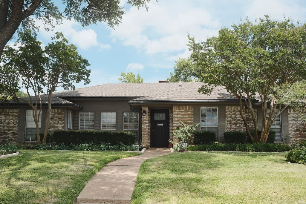 3804 Silverstone Drive, Plano, TX 75023