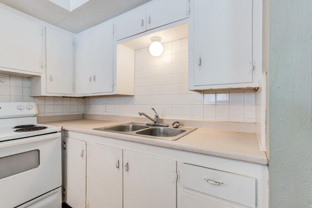 4915 39th Street, Lubbock, TX 79414