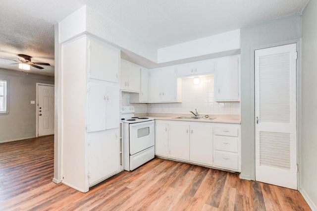4915 39th Street, Lubbock, TX 79414