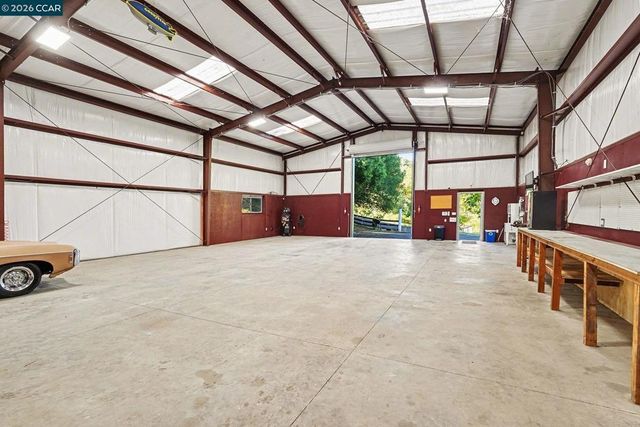 5745 Alhambra Valley Rd, Martinez, CA 94553