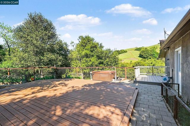 5745 Alhambra Valley Rd, Martinez, CA 94553