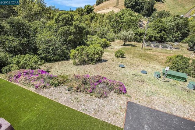 5745 Alhambra Valley Rd, Martinez, CA 94553