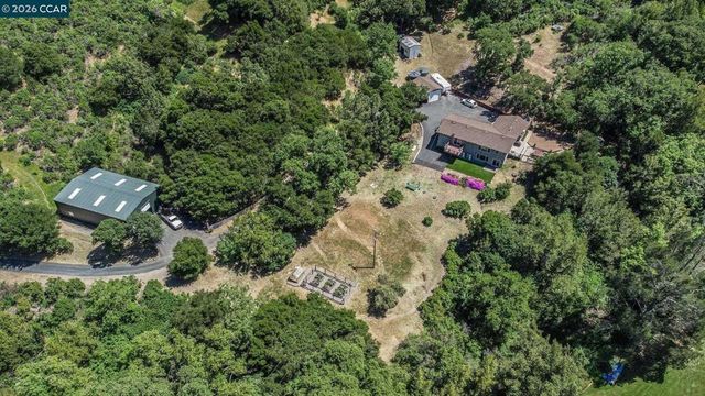 5745 Alhambra Valley Rd, Martinez, CA 94553