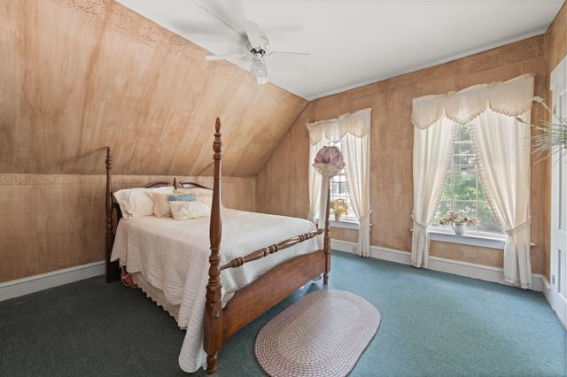 34 Pearl Street, Franklin, NH 03235