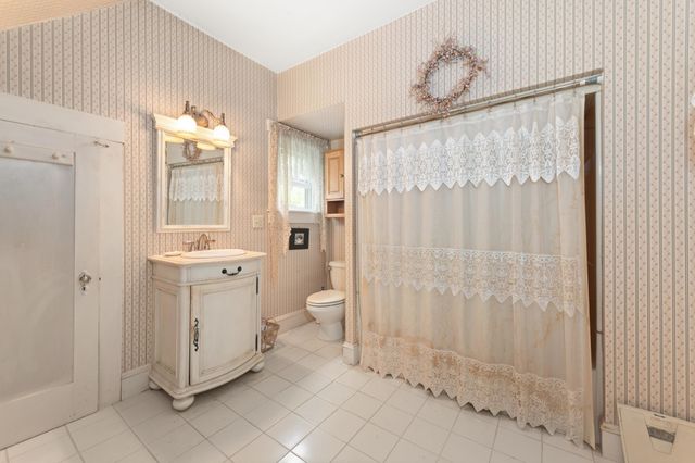 34 Pearl Street, Franklin, NH 03235