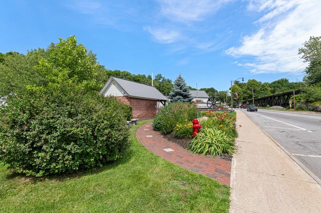 34 Pearl Street, Franklin, NH 03235
