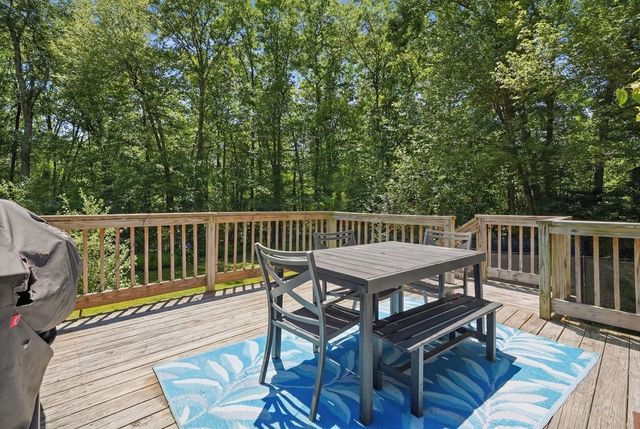 56 King Street, Uxbridge, MA 01569