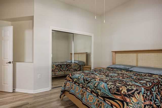 125 Crystal Springs DR, Georgetown, TX 78633