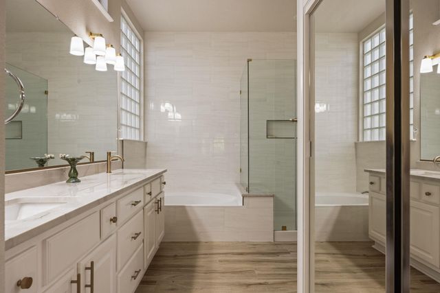 125 Crystal Springs DR, Georgetown, TX 78633