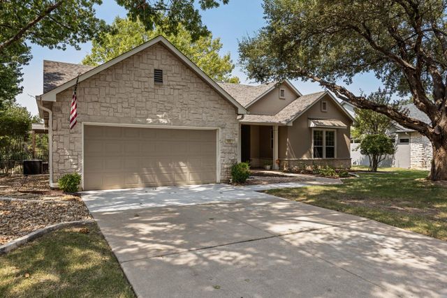 125 Crystal Springs DR, Georgetown, TX 78633