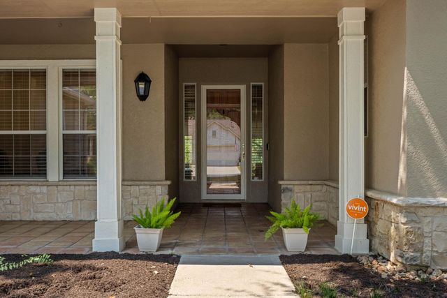 125 Crystal Springs DR, Georgetown, TX 78633