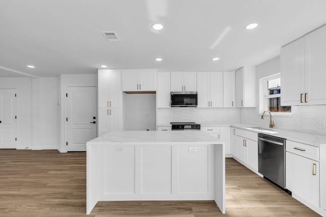 906 Thistle Circle, Allen, TX 75002