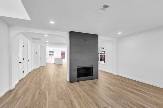 906 Thistle Circle, Allen, TX 75002