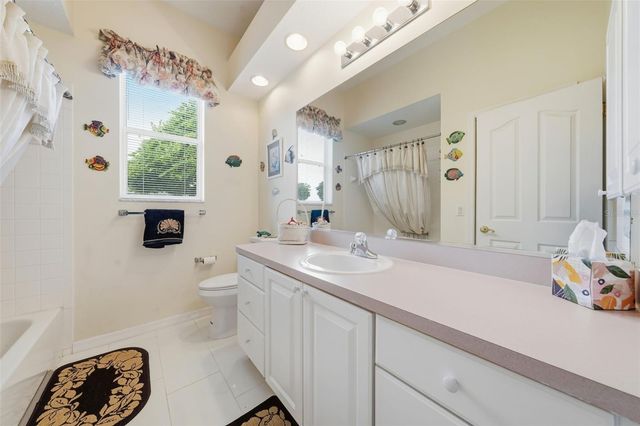 1722 ENRIQUE DRIVE, The Villages, FL 32159