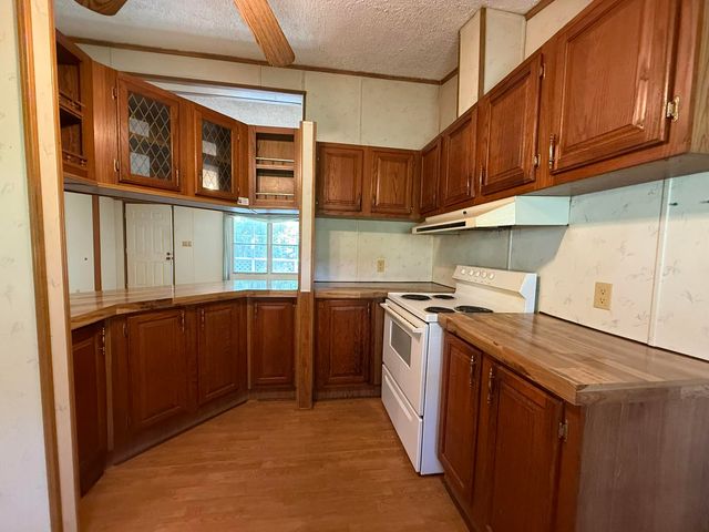 412 Hartline Road, Trenton, GA 30752