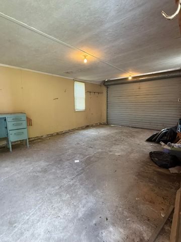 412 Hartline Road, Trenton, GA 30752