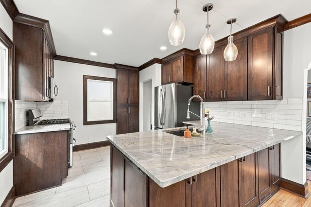 3242 Ulysses Street NE, Minneapolis, MN 55418