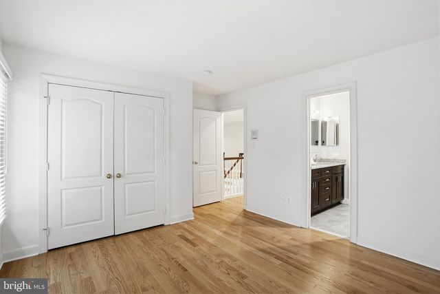 11316 BRIGHT POND LN, Reston, VA 20194