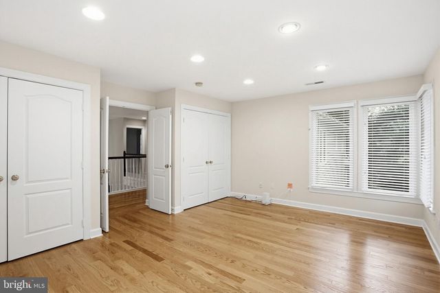 11316 BRIGHT POND LN, Reston, VA 20194