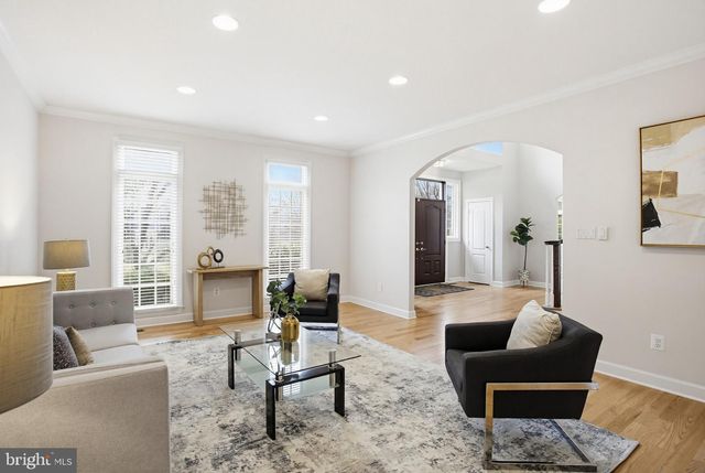 11316 BRIGHT POND LN, Reston, VA 20194