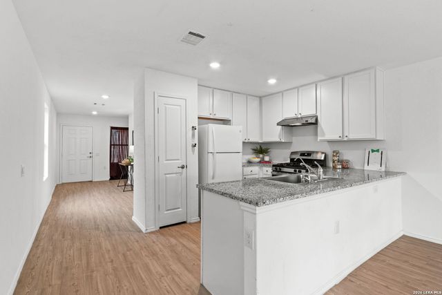 4530 Glades Way, San Antonio, TX 78222