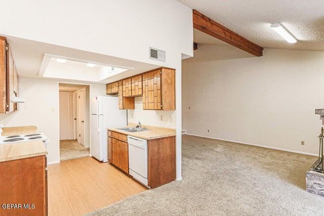 2008 AMY SUE Drive C, El Paso, TX 79936