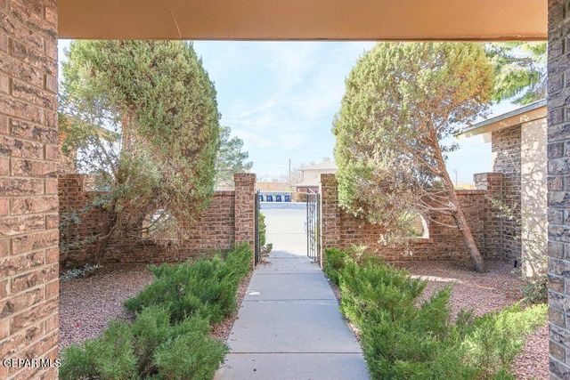 2008 AMY SUE Drive C, El Paso, TX 79936