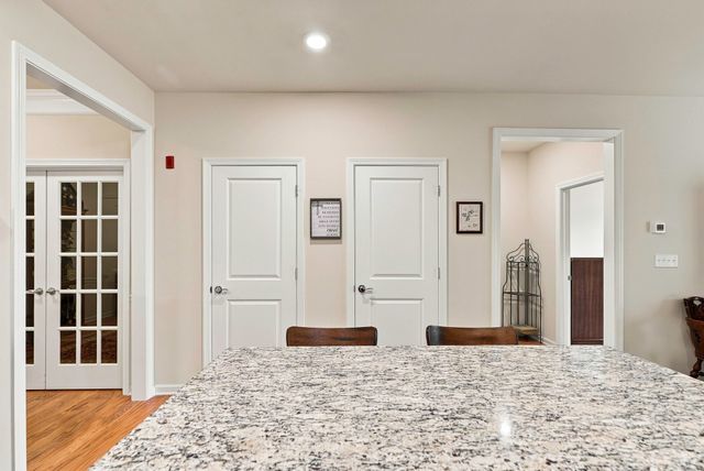 230 Martins Landing 111, North Reading, MA 01864