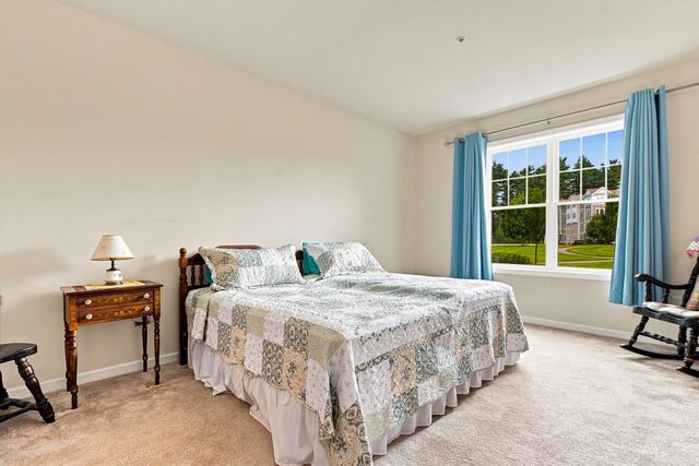 230 Martins Landing 111, North Reading, MA 01864