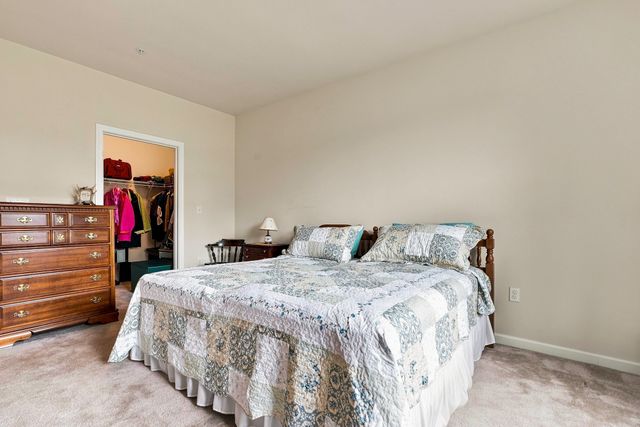 230 Martins Landing 111, North Reading, MA 01864