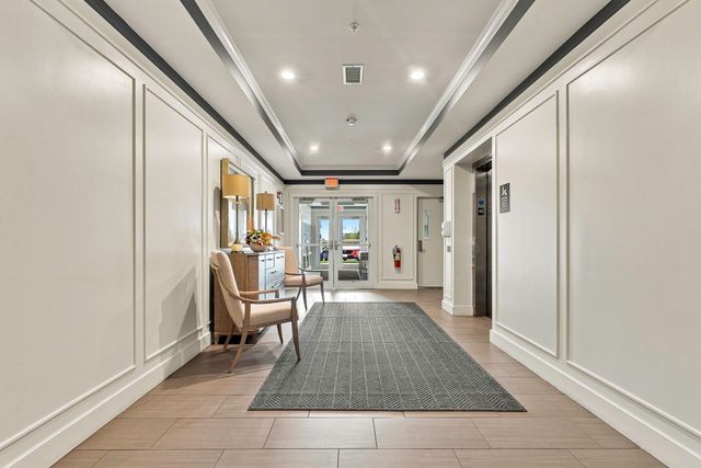 230 Martins Landing 111, North Reading, MA 01864