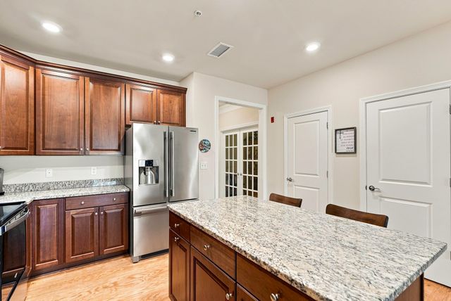 230 Martins Landing 111, North Reading, MA 01864
