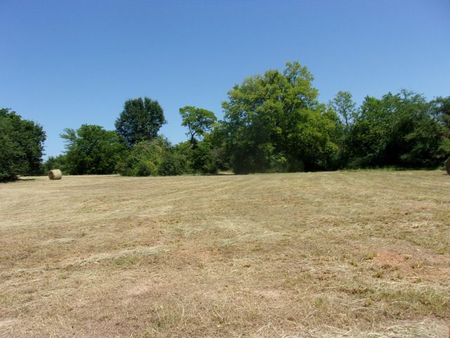 2846 County Road 2415, Pickton, TX 75471