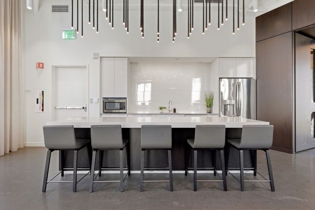 188 Brookline Avenue 23I, Boston, MA 02215