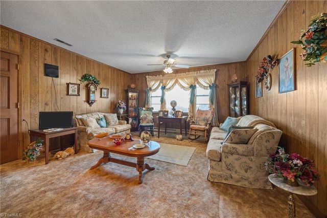 1017 Lawson Alley Lane, Lawsonville, NC 27022