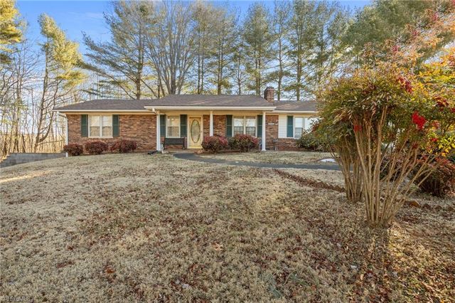 1017 Lawson Alley Lane, Lawsonville, NC 27022