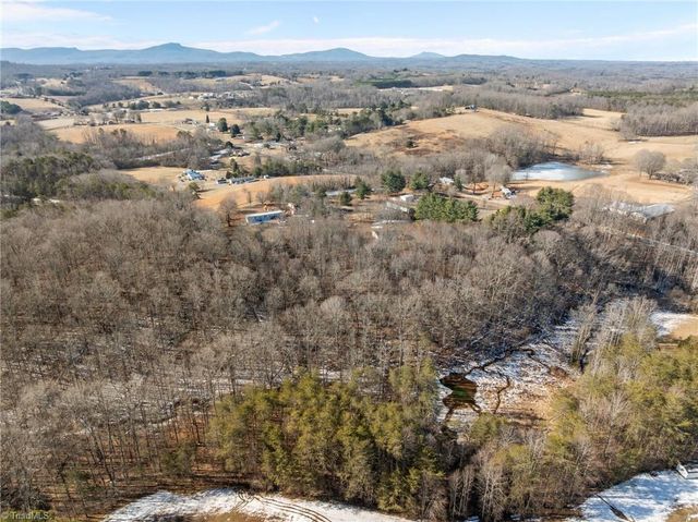 1017 Lawson Alley Lane, Lawsonville, NC 27022