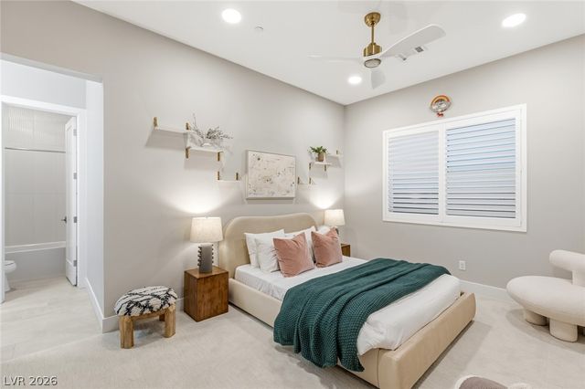 397 Vista Sunset Avenue, Las Vegas, NV 89138